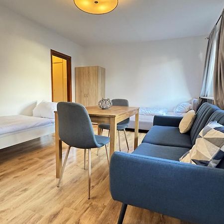 Studio-Apartments Fuer Monteure & Businessgaeste Zentral In Neumünster מראה חיצוני תמונה
